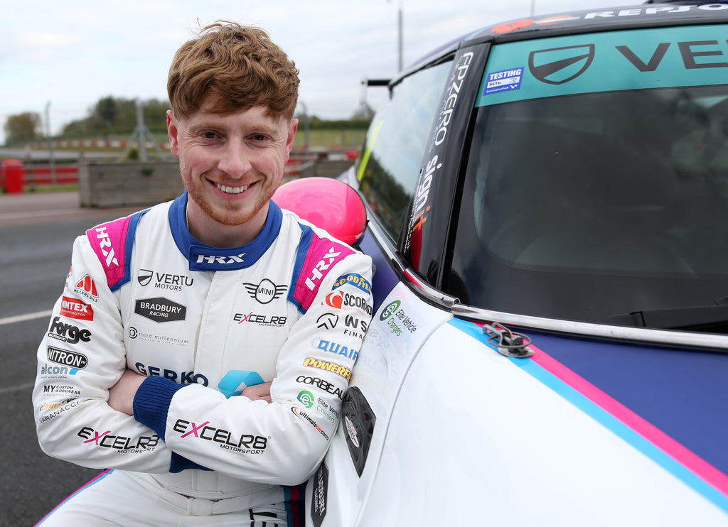 Bradley Gravett and Gravett Racing Announces Continued Sponsorship Agreement with Electric Vehicle Charger Installation Business Elite Vehicle Chargers