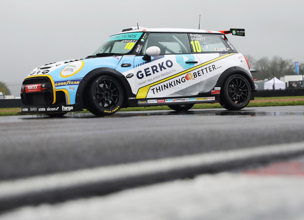 EXCELR8 Motorsport BTCC Development Driver Bradley Gravett Aims for Podium Finishes at Brands Hatch Indy After Impressive Showing at Donington Park